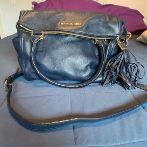 Navy blue bag